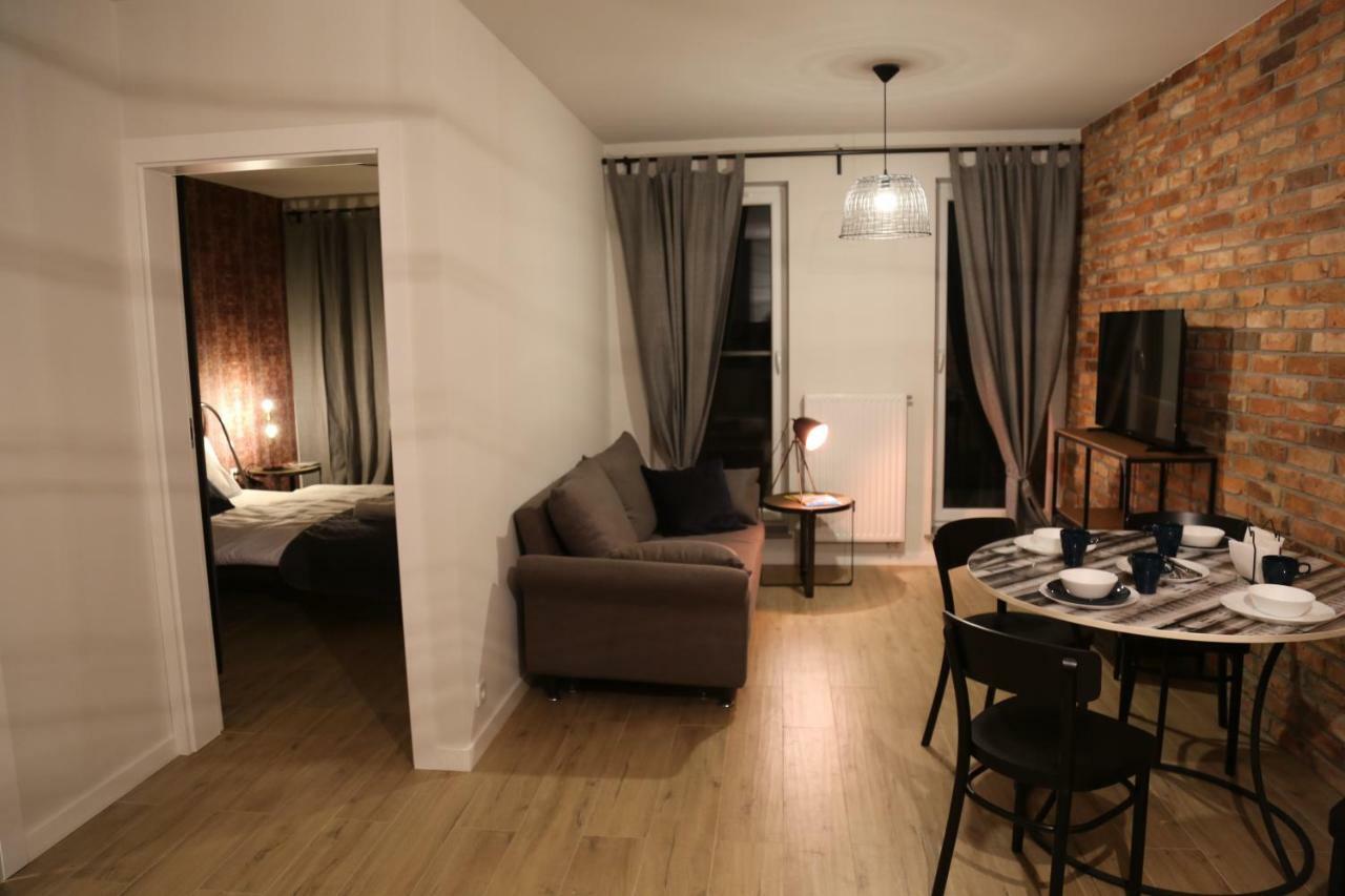 Concept Red Apartment *